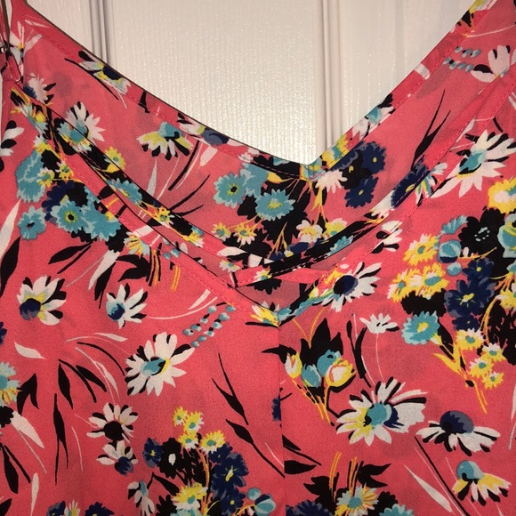 Never Worn Large, Layered, Peach tank top - Picture 3 of 3